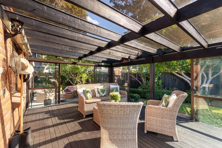 Photo of property in 11 Johnswood Grove, Clouston Park, Upper Hutt, 5018