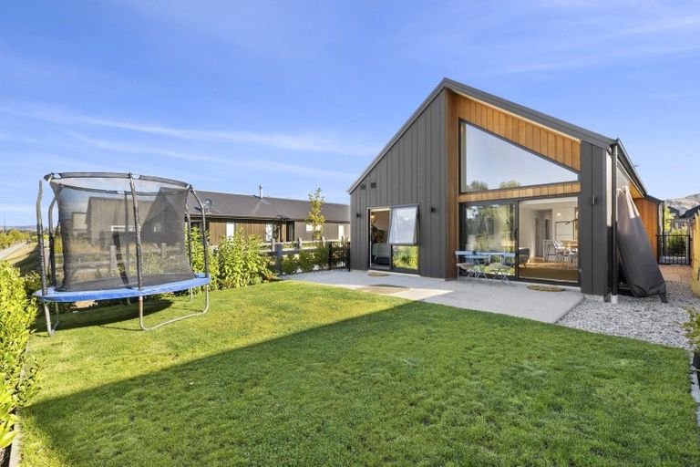 Photo of property in Northlake, 28 Malvern Road, Wanaka, 9305