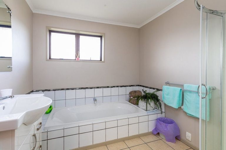 Photo of property in 10 O'neill Crescent, Bridge Hill, Alexandra, 9320