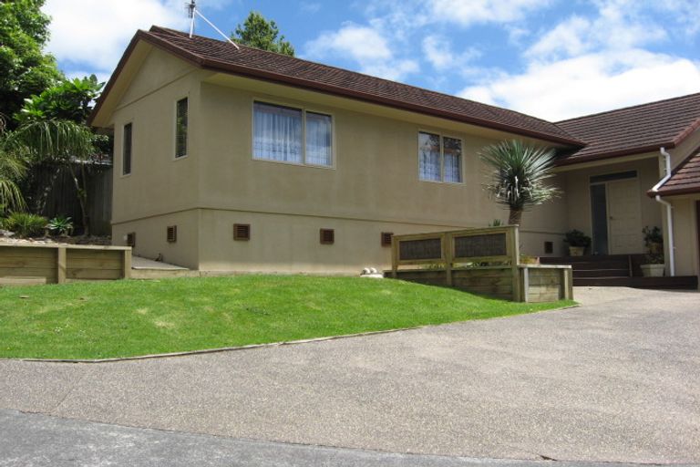 Photo of property in 4 Tom Keven Way, Pukekohe, 2120