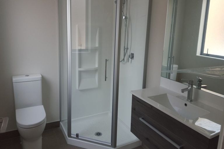 Photo of property in 154 Hobsonville Point Road, Hobsonville, Auckland, 0616