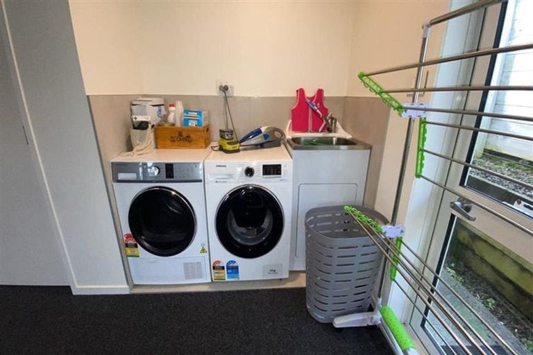 Photo of property in 7 Kingfisher Road, Silverdale, 0932