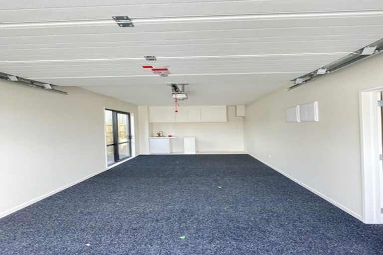 Photo of property in 88b John Downs Drive, Browns Bay, Auckland, 0630