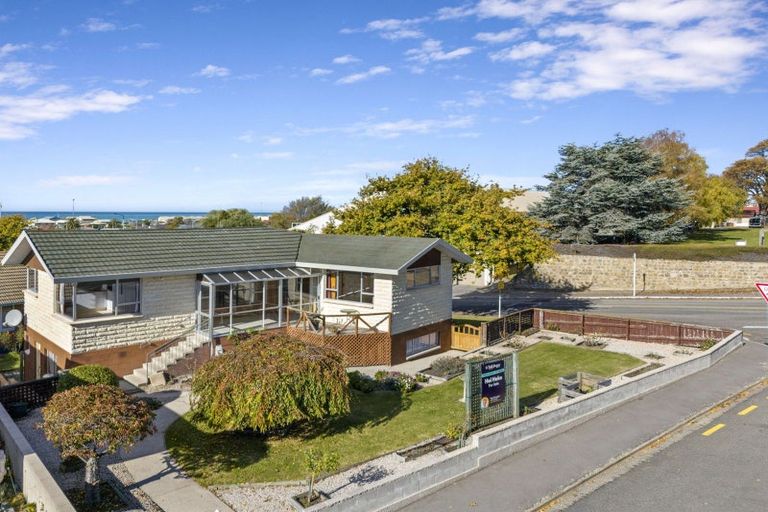 Photo of property in 1 Clyde Street, Oamaru North, Oamaru, 9400