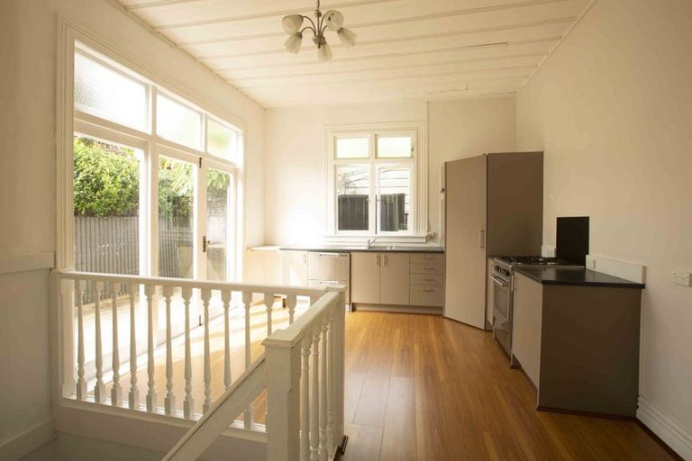 Photo of property in 10 Niger Street, Grey Lynn, Auckland, 1021