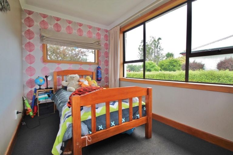 Photo of property in 16 Milton Street, Gore, 9710