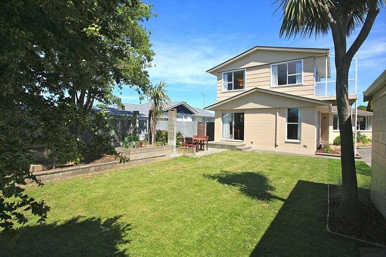 Photo of property in 6 Birdling Place, Halswell, Christchurch, 8025