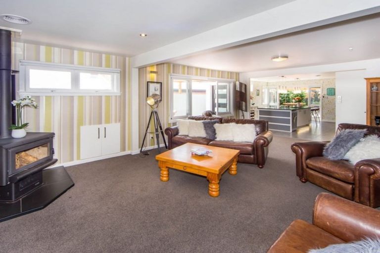 Photo of property in 226 Wairakei Road, Bryndwr, Christchurch, 8053