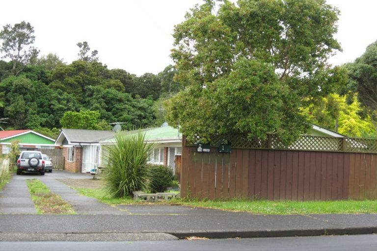 Photo of property in 1/15a Rosehill Drive, Rosehill, Papakura, 2113