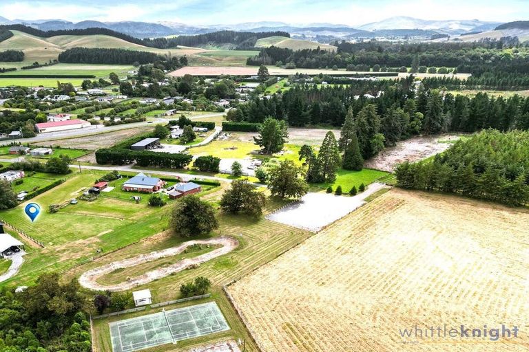 Photo of property in 17 James Street, Coalgate, 7673