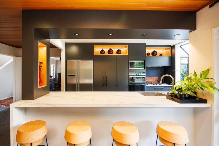 Photo of property in 8 Caccia Birch Lane, Hokowhitu, Palmerston North, 4410