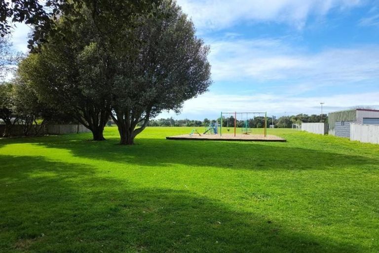 Photo of property in 42 Fitzroy Road, Fitzroy, New Plymouth, 4312