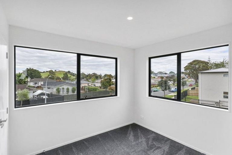 Photo of property in 1c Malvina Place, Bucklands Beach, Auckland, 2014