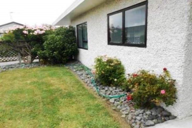 Photo of property in 1/2a Blenheim Street, Taradale, Napier, 4112