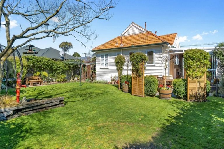 Photo of property in 8 Beanland Avenue, Spreydon, Christchurch, 8024
