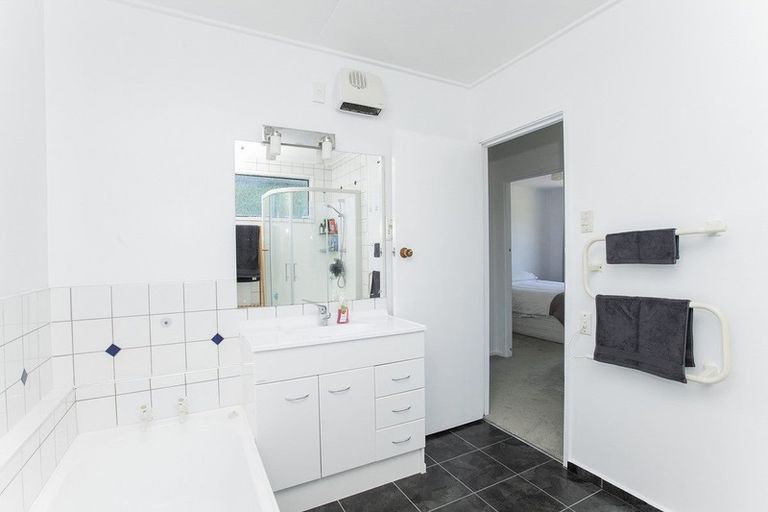 Photo of property in 9 Waiteata Street, Whataupoko, Gisborne, 4010