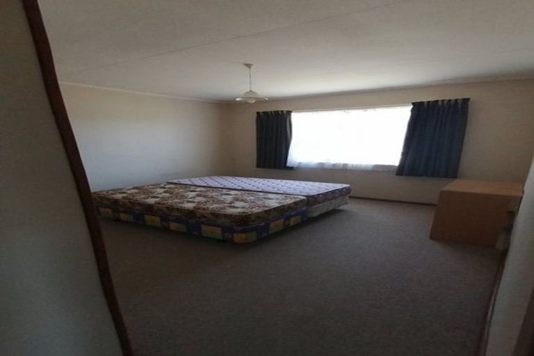 Photo of property in 63 Queen Street, Westport, 7825