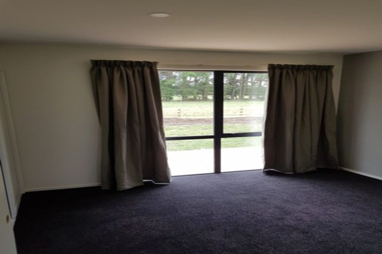 Photo of property in 16 Mcintoshs Road, Fernside, Rangiora, 7471