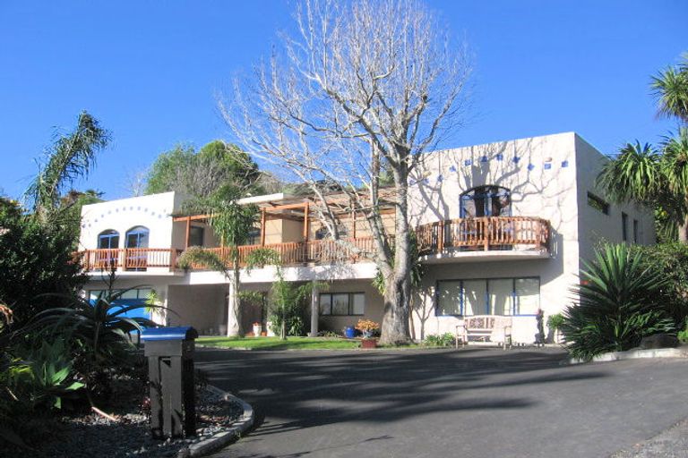 Photo of property in 2 Johnson Street, Onerahi, Whangarei, 0110