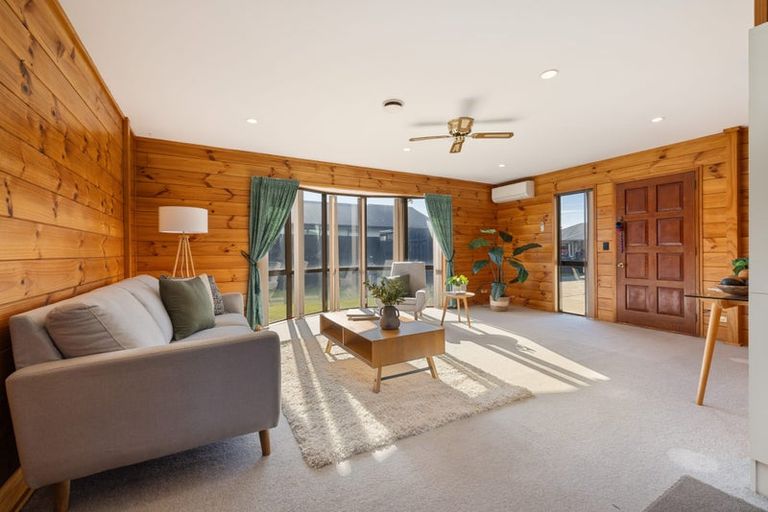 Photo of property in 39a Surfers Place, North New Brighton, Christchurch, 8083