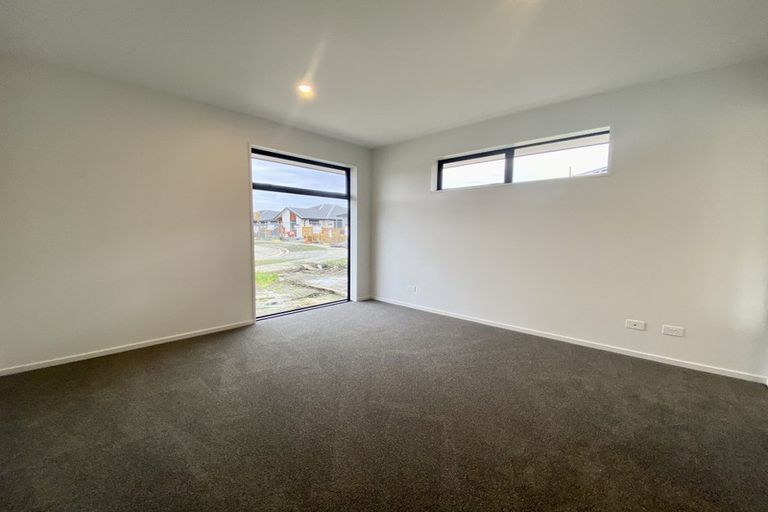 Photo of property in 25 Sarah Nicholls Street, Belfast, Christchurch, 8051