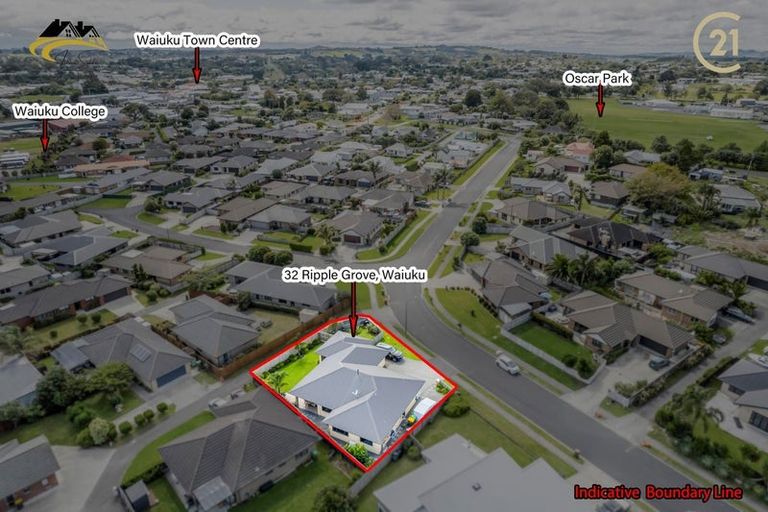 Photo of property in 32 Ripple Grove, Waiuku, 2123