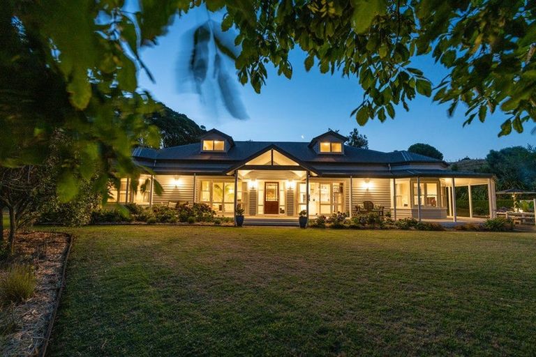 Photo of property in 358 Ngarara Road, Waikanae, 5391