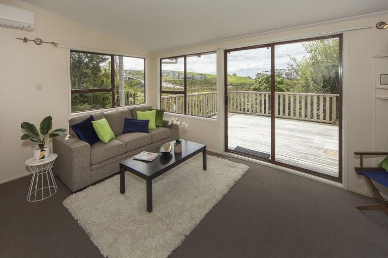 Photo of property in 5 Glenvar Road, Torbay, Auckland, 0630