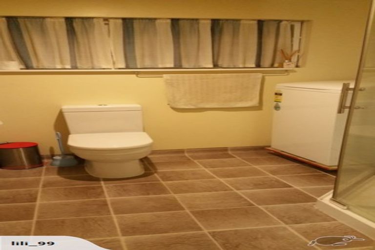 Photo of property in 48 Reeves Road, Pakuranga, Auckland, 2010