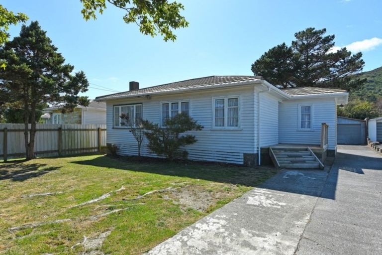 Photo of property in 50 Frederick Street, Wainuiomata, Lower Hutt, 5014