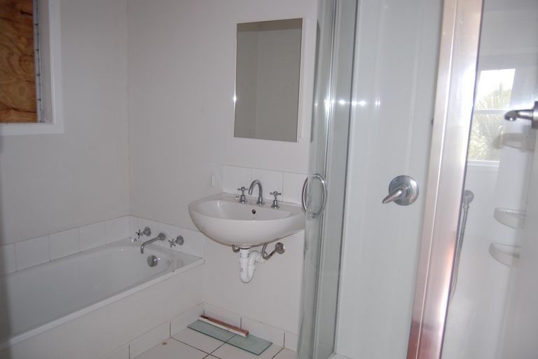 Photo of property in 960a Oneriri Road, Kaiwaka, 0573