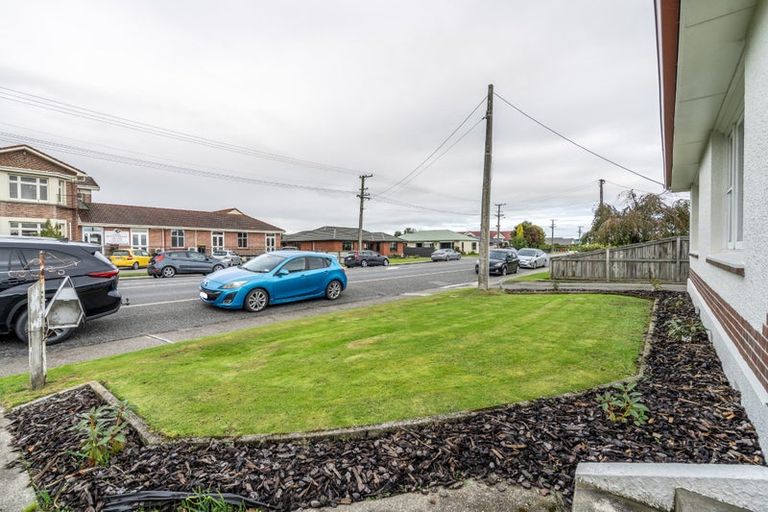 Photo of property in 1 Crombie Street, Gore, 9710