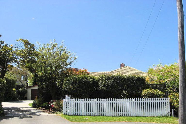 Photo of property in 20 Braithwaite Street, Ilam, Christchurch, 8041