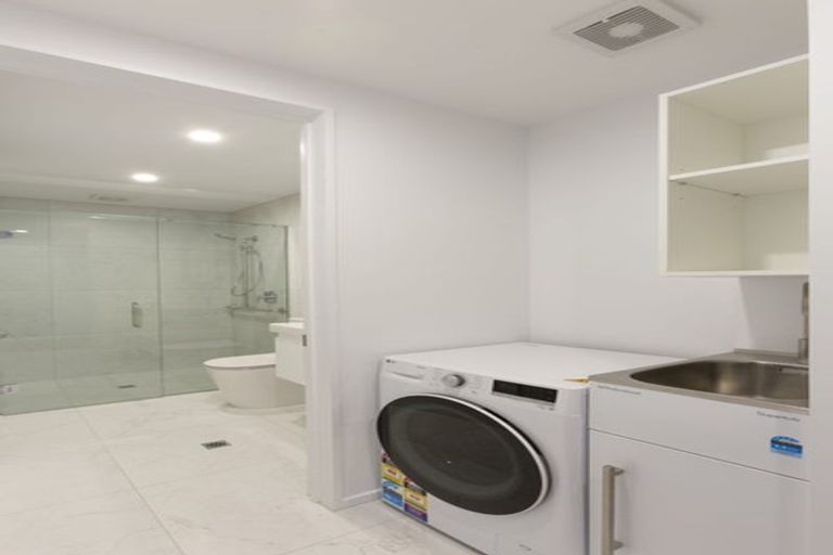 Photo of property in 3/171 Centaurus Road, Saint Martins, Christchurch, 8022