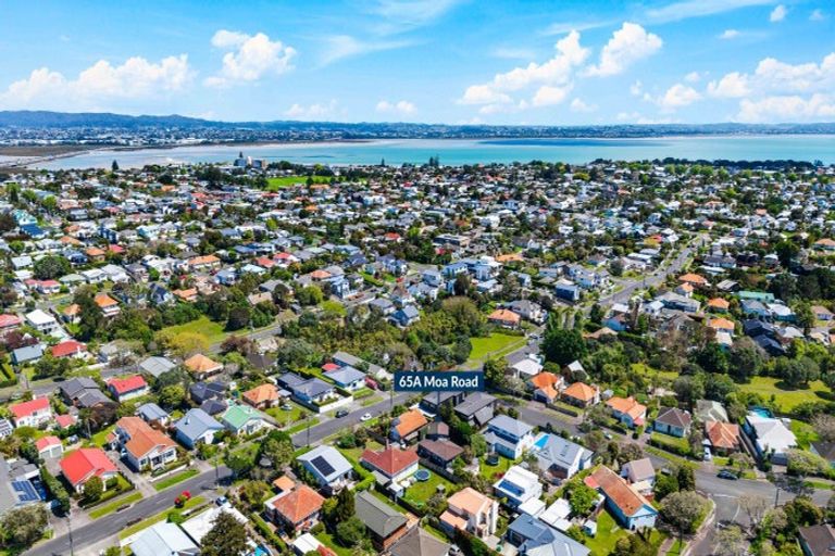 Photo of property in 65a Moa Road, Point Chevalier, Auckland, 1022