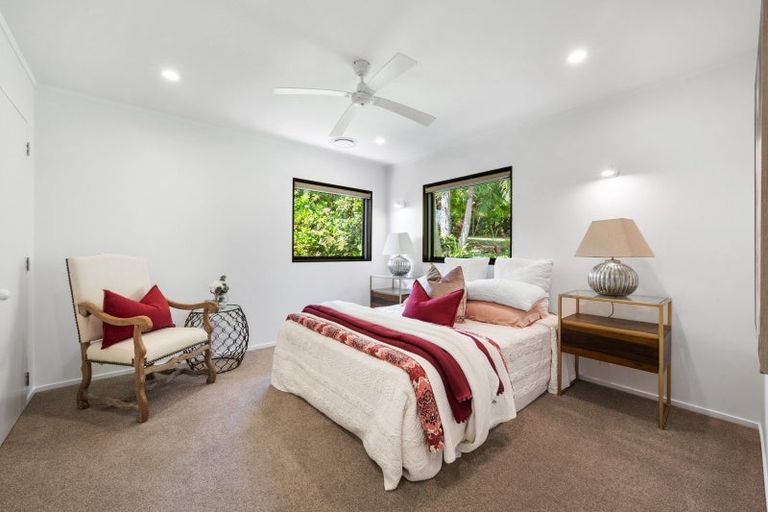 Photo of property in 349 Clifton Road, Whitford, Howick, 2571