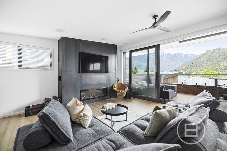 Photo of property in 13 Livingstone Lane, Frankton, Queenstown, 9300
