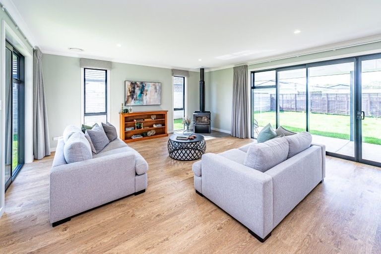 Photo of property in 39 Sussex Road, Springvale, Whanganui, 4501