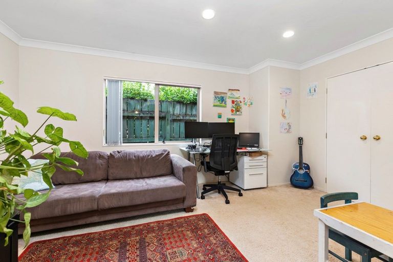 Photo of property in 17 Thornlea Drive, Welcome Bay, Tauranga, 3112