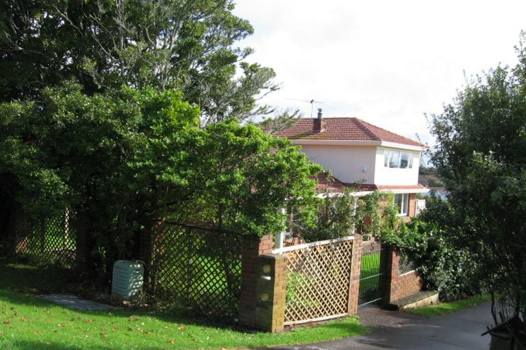 Photo of property in 10a View Road, Shelly Park, Auckland, 2014