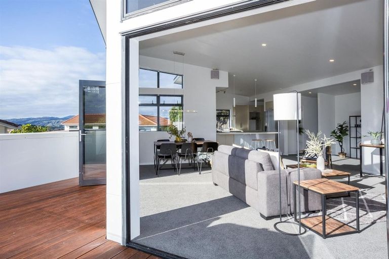 Photo of property in 15 Patiki Place, Titahi Bay, Porirua, 5022