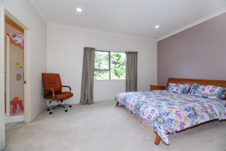 Photo of property in 279c Royal Road, Massey, Auckland, 0614