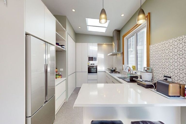 Photo of property in 17 Goring Street, Thorndon, Wellington, 6011