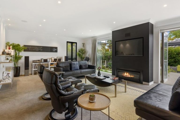 Photo of property in 39a Mcdougall Avenue, St Albans, Christchurch, 8014