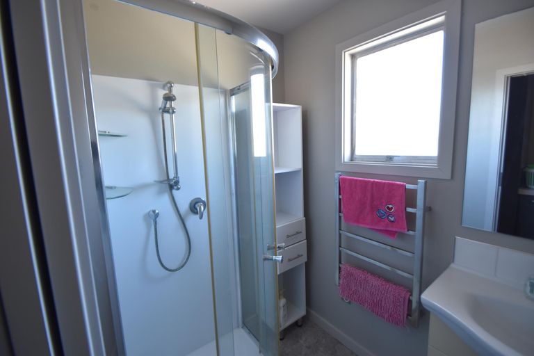 Photo of property in 11 Fraser Crescent, Twizel, 7901