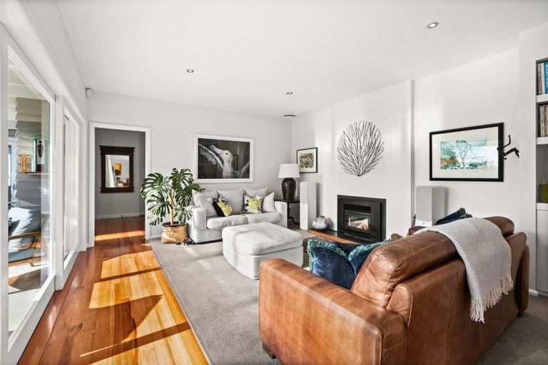 Photo of property in 11 Greenwood Road, Havelock North, 4130