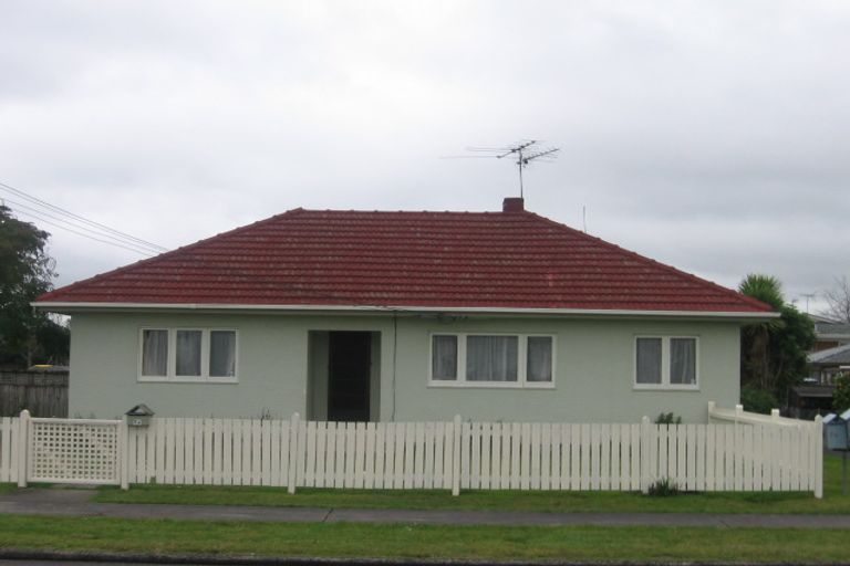 Photo of property in 1/7 Onslow Road, Papakura, 2110
