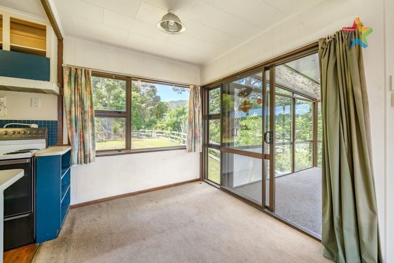 Photo of property in 51 Lowry Crescent, Stokes Valley, Lower Hutt, 5019