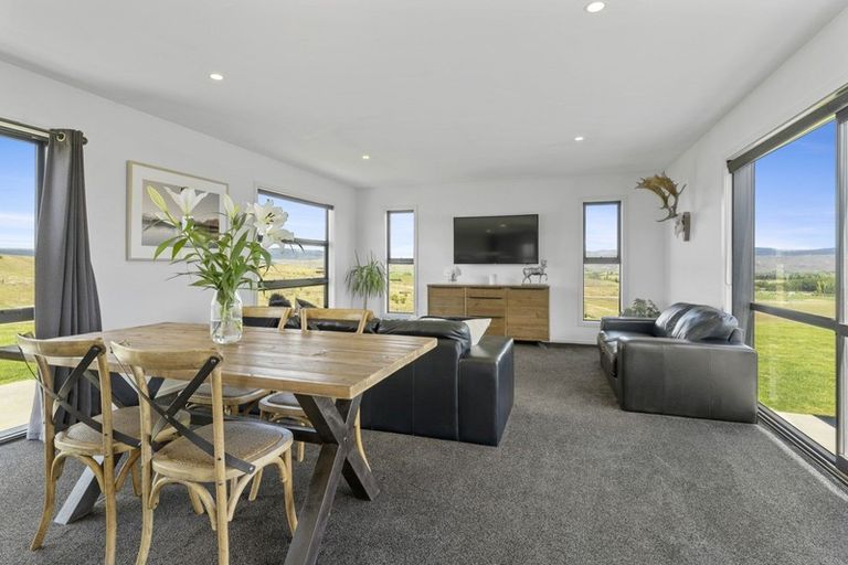 Photo of property in 77 Leaning Rock Road, Springvale, Alexandra, 9393