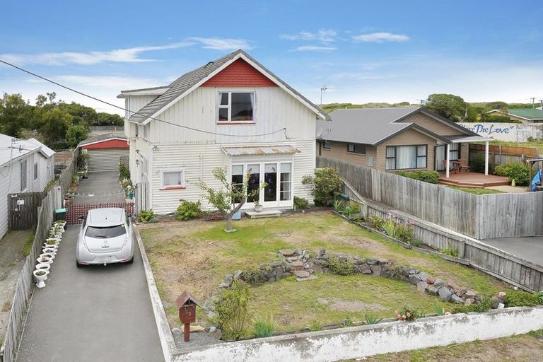 Photo of property in 33 Oram Avenue, New Brighton, Christchurch, 8061